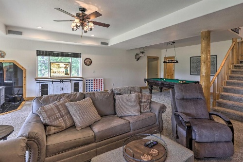 Upscale Mountain-View Manor with Deluxe Deck! image 14