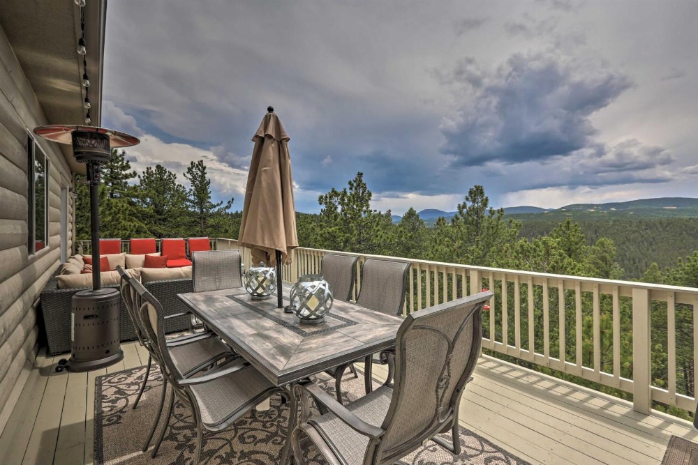 Upscale Mountain-View Manor with Deluxe Deck! Main image