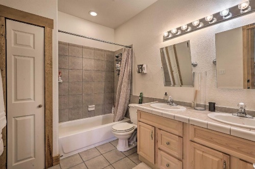 Upscale Mountain-View Manor with Deluxe Deck! image 27