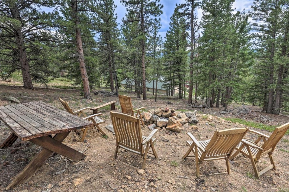 Upscale Mountain-View Manor with Deluxe Deck! Image 39